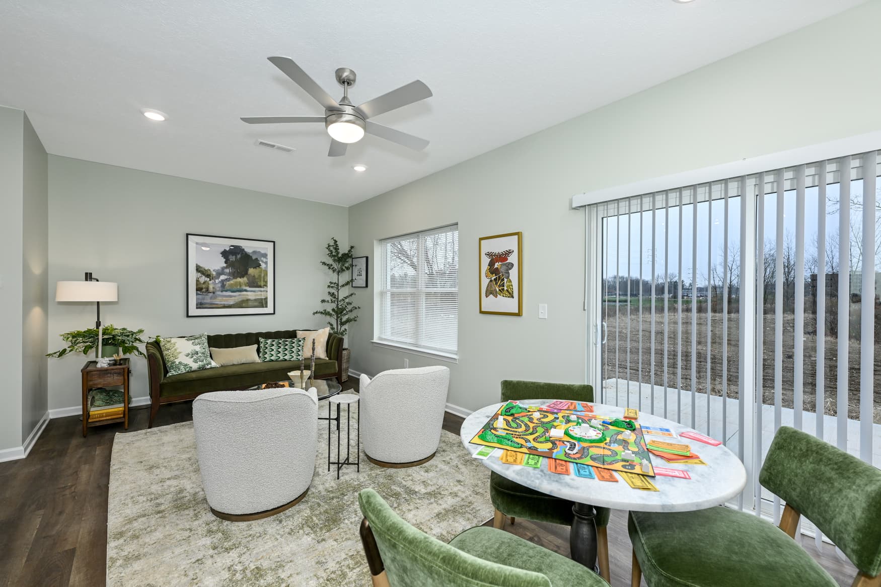 2BR Townhome dining area photo