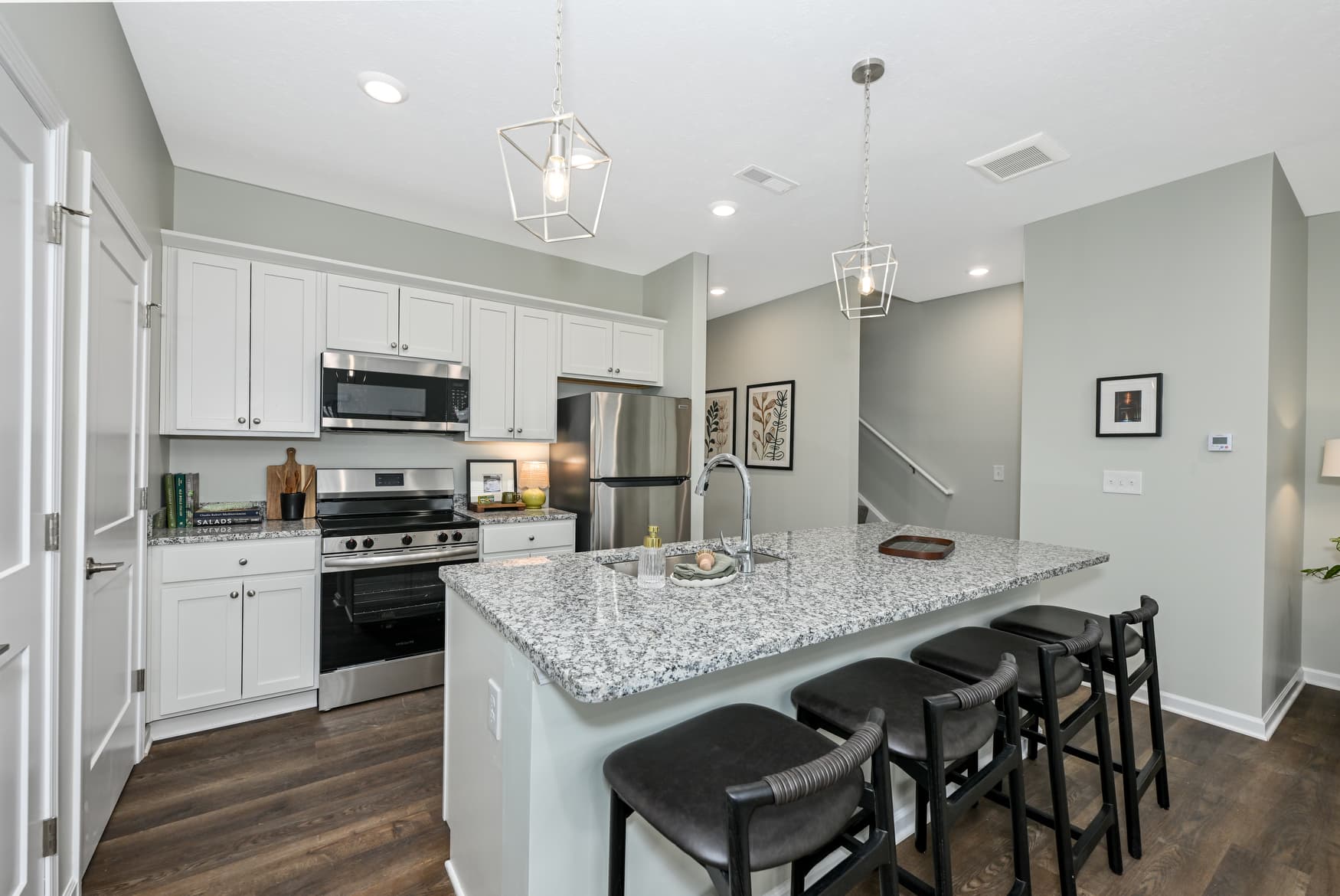 2BR Townhome kitchen photo