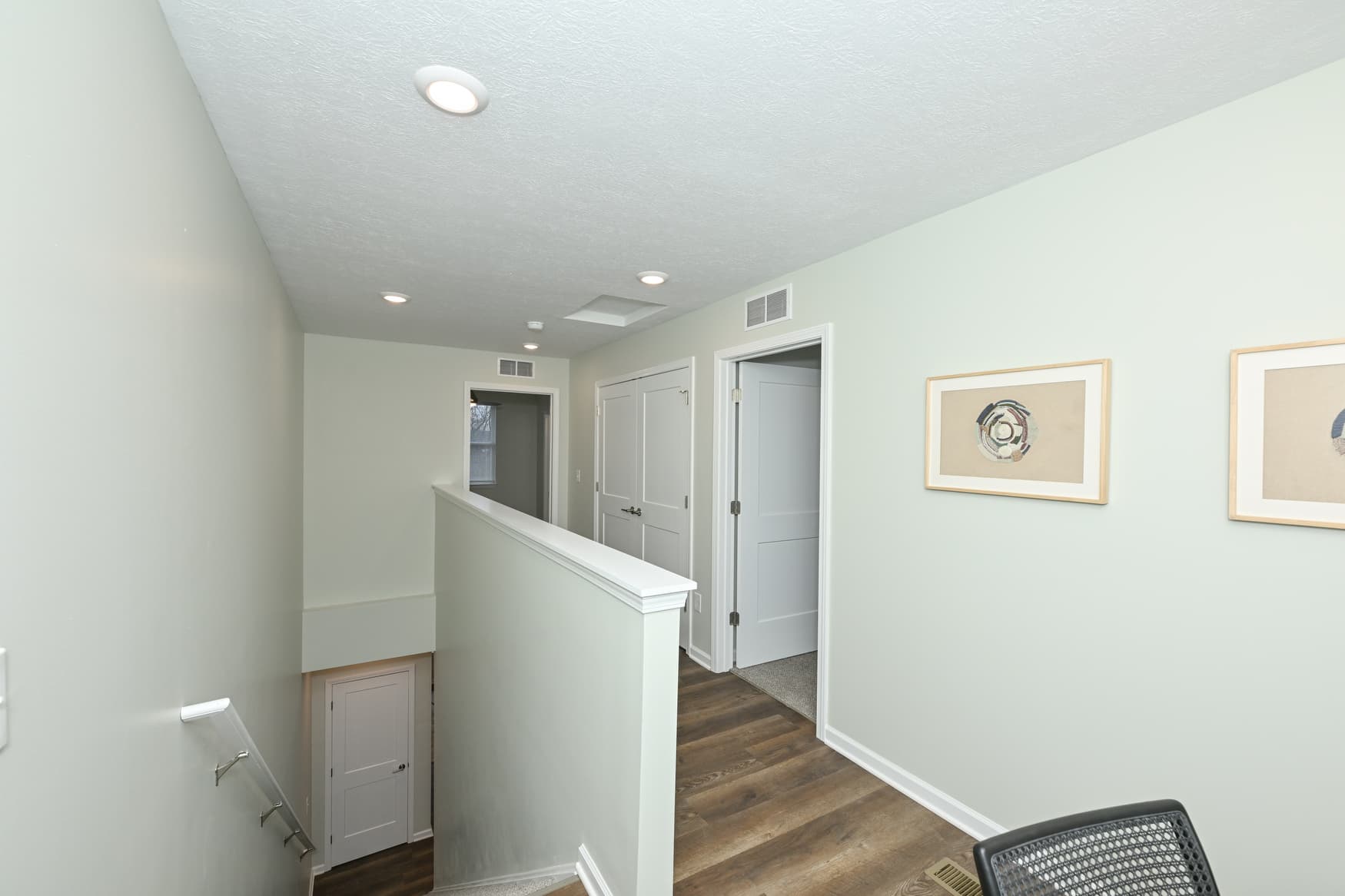 2BR Townhome upstairs hall photo