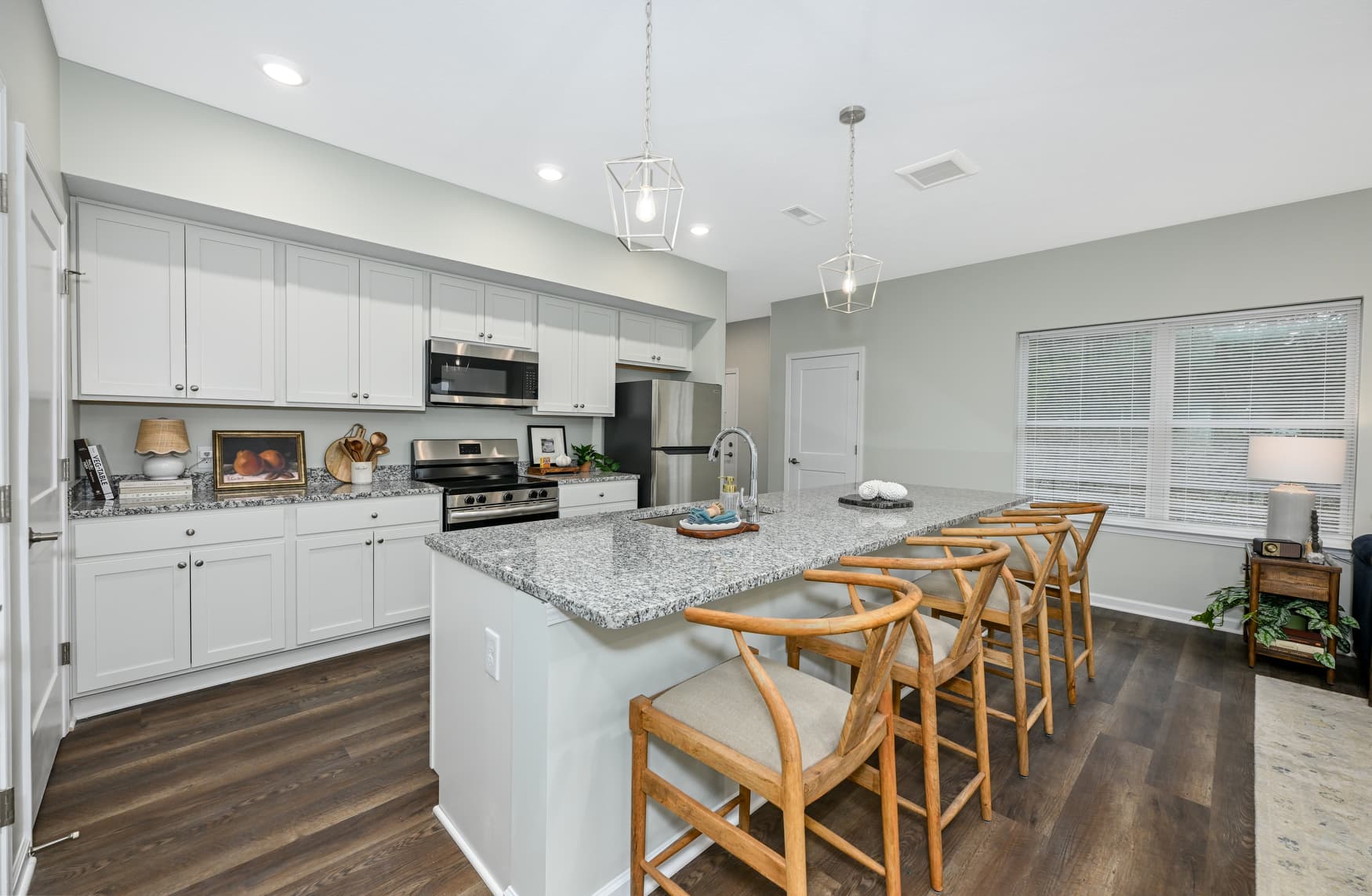 3BR Townhome kitchen photo