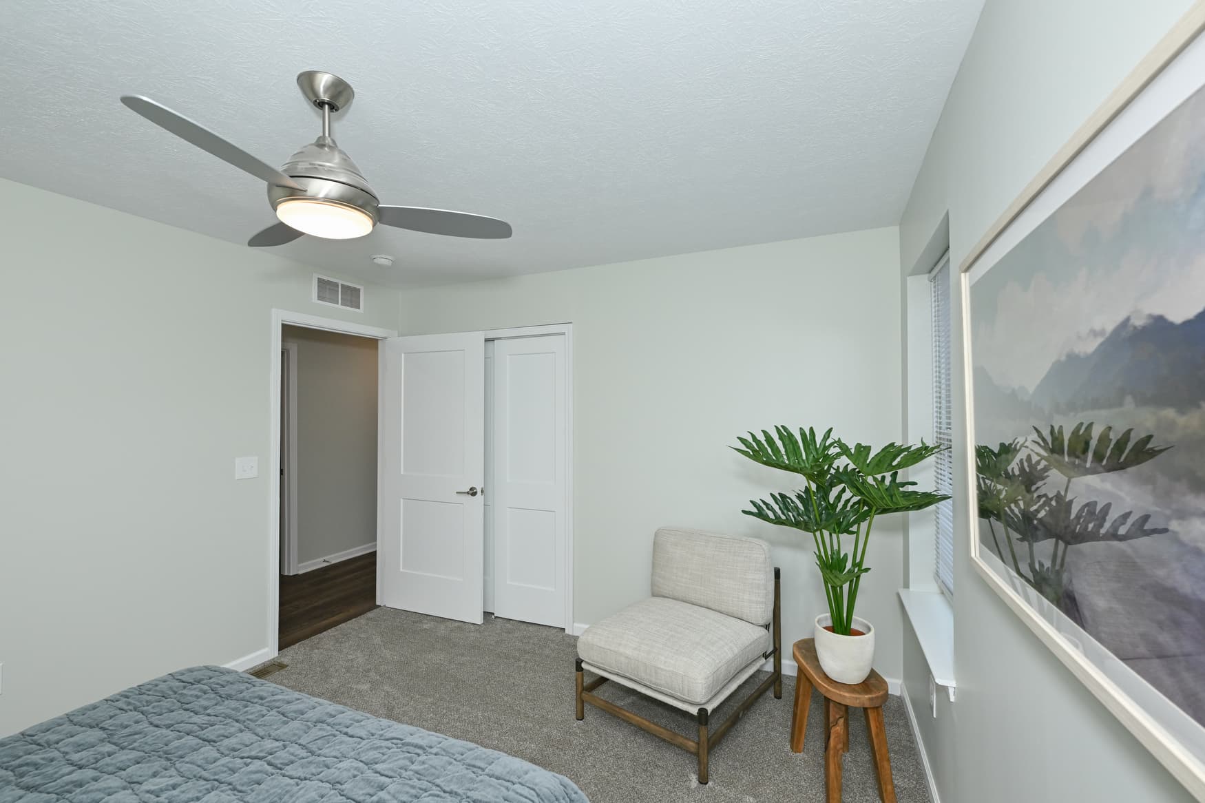 3BR Townhome primary bedroom photo