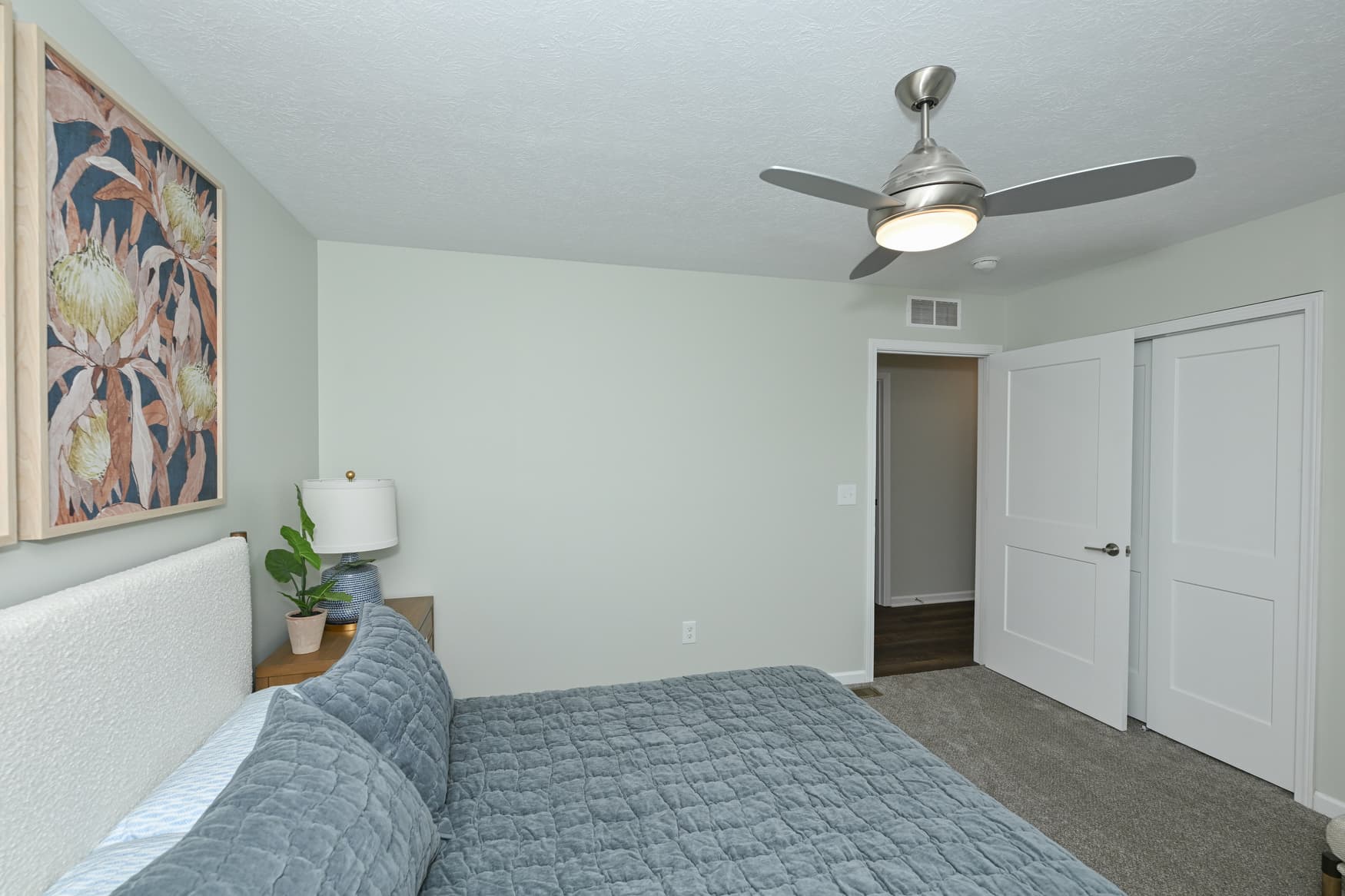 3BR Townhome primary bedroom photo