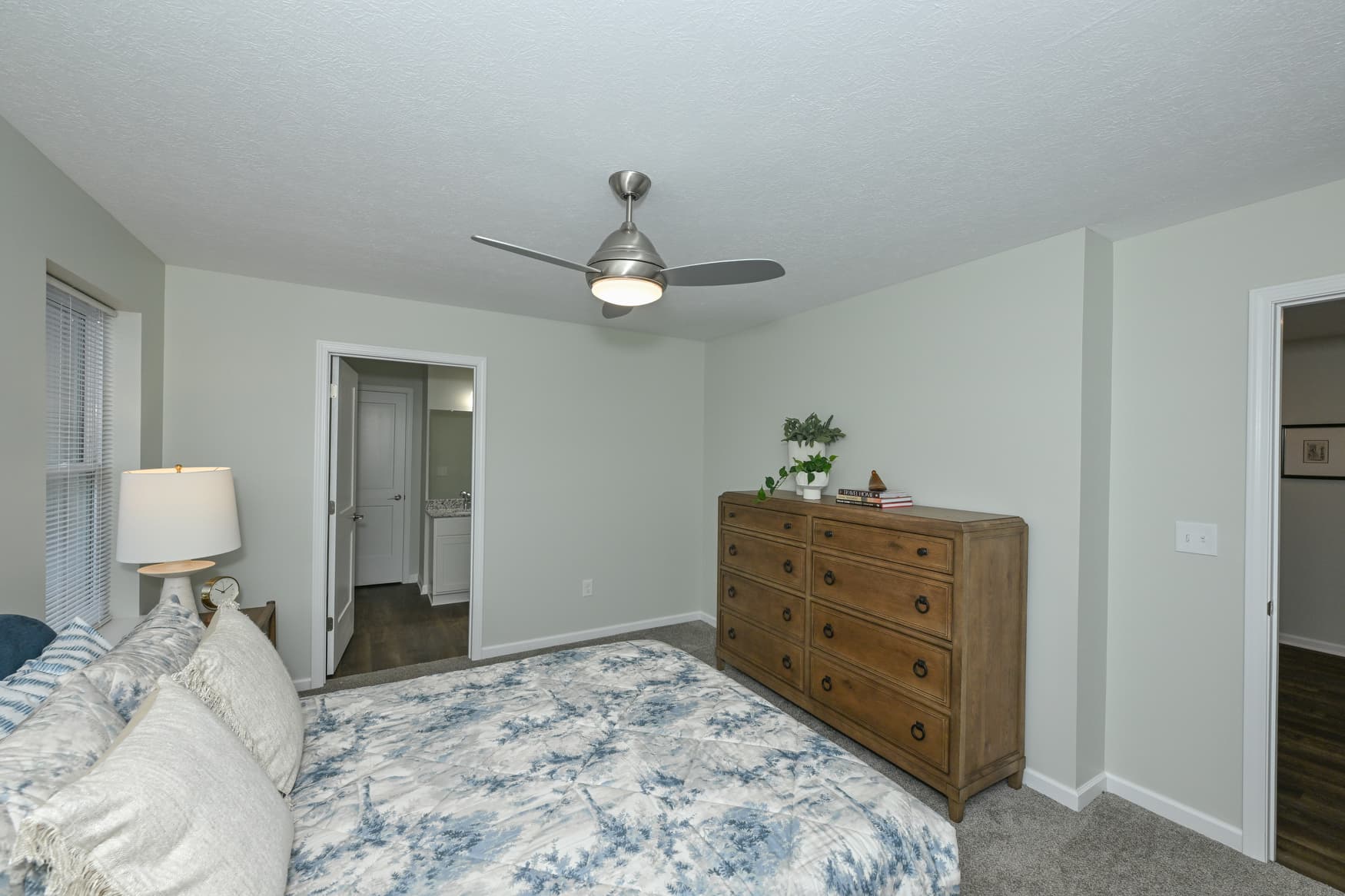 3BR Townhome secondary bedroom photo