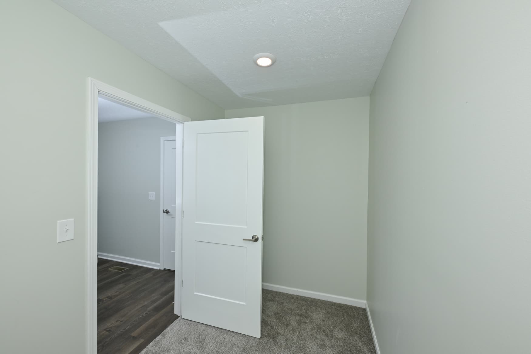 3BR Townhome walk-in closet photo