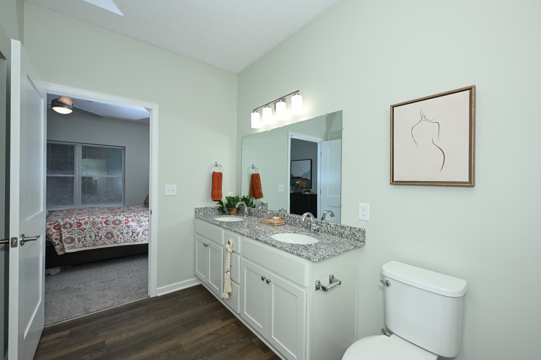 2BR Ranch primary bathroom photo