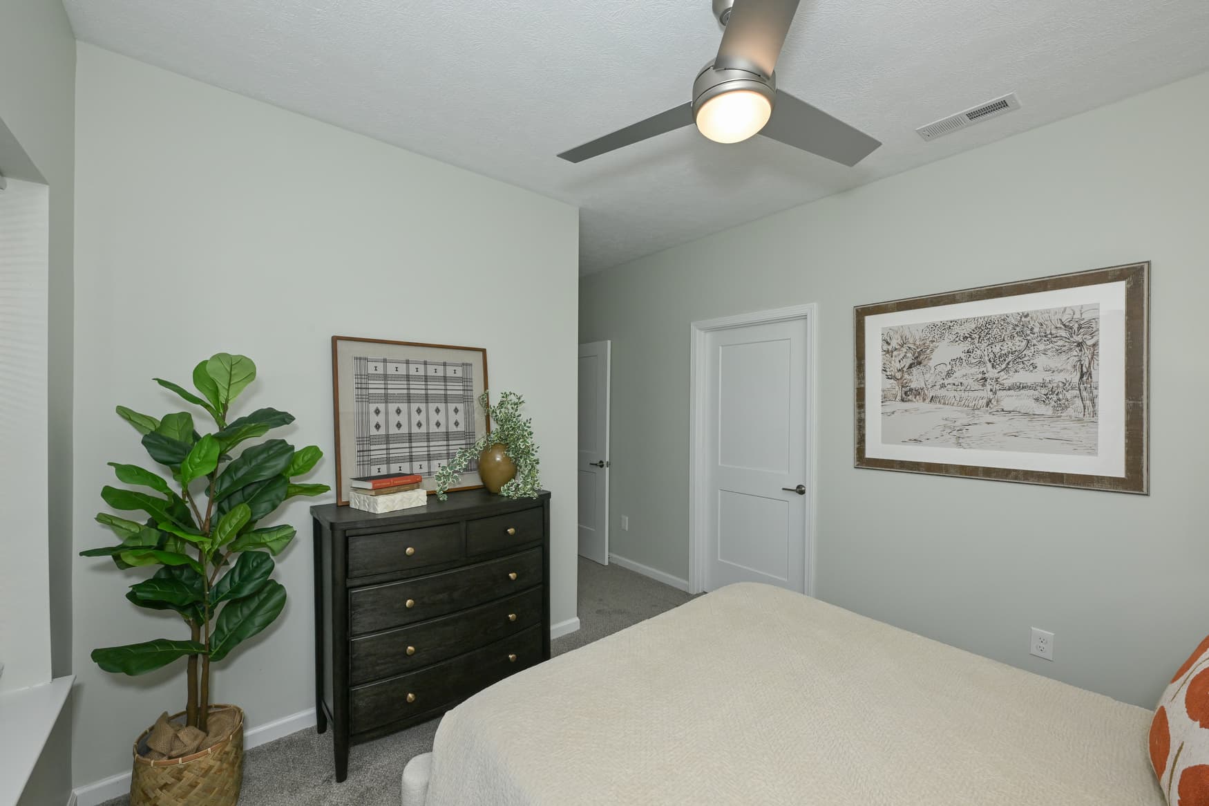 2BR Ranch secondary bedroom photo