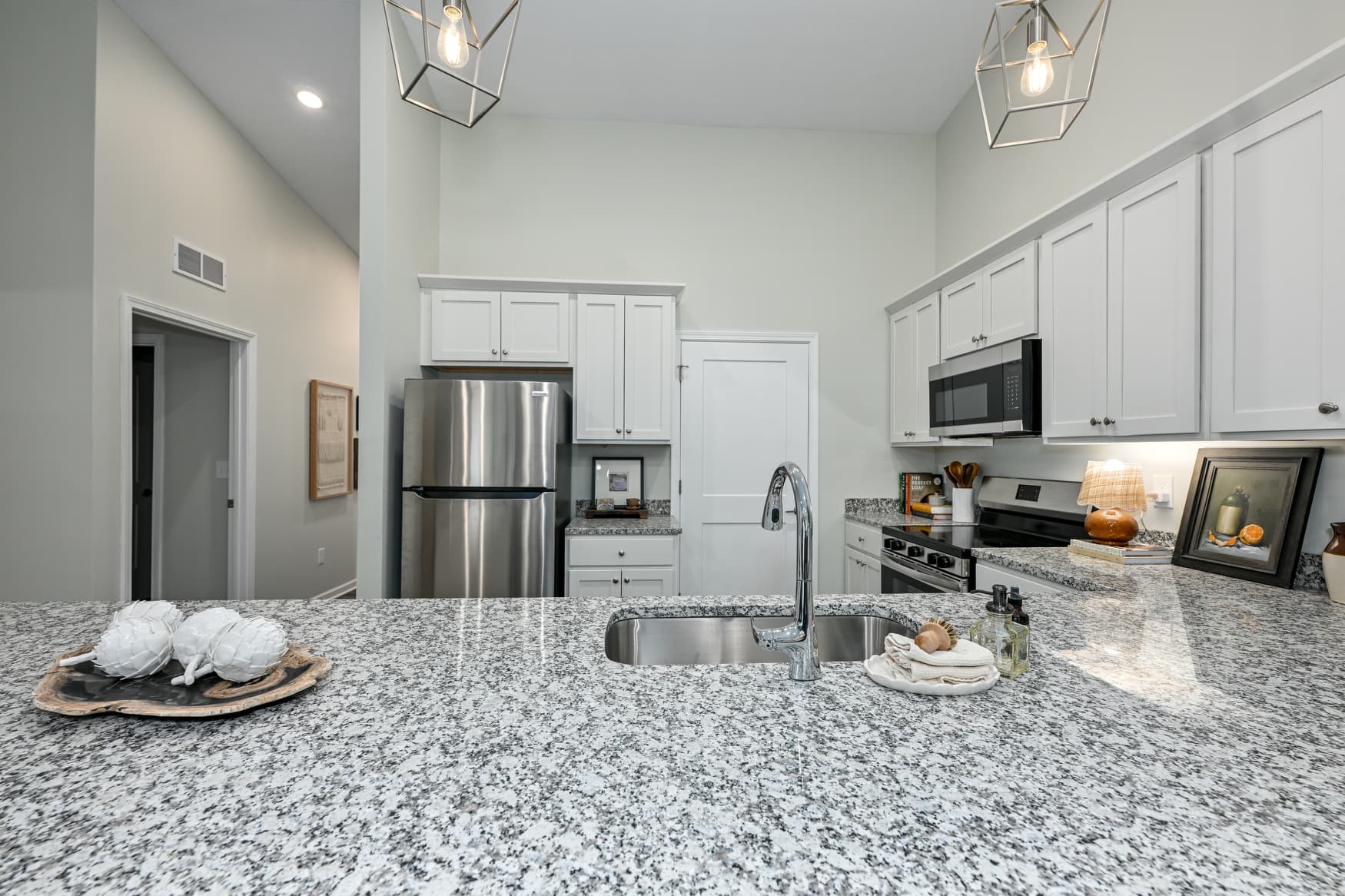 2BR Ranch kitchen island photo